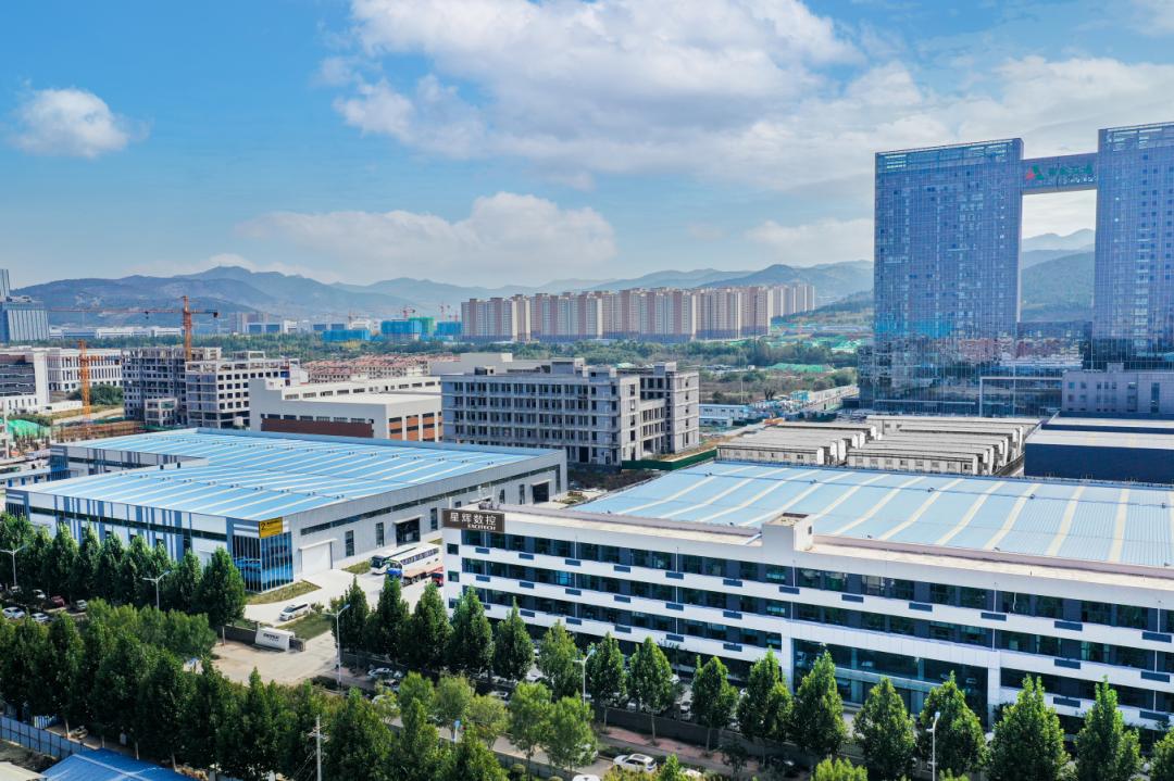 助力全球家居产业，星辉数控专注打造家具工业4.0智慧工厂！