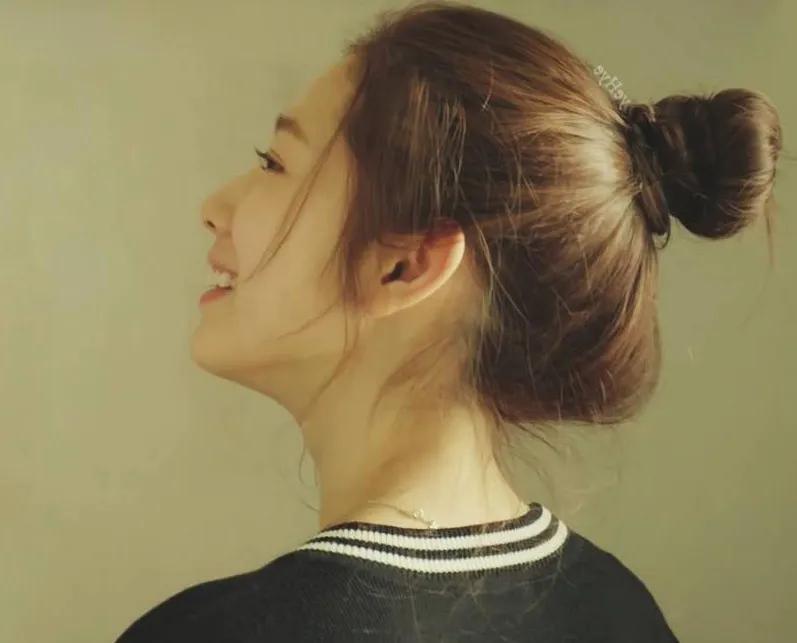 发量少发际线高减龄适合什么发型,发量少发际线后移适合什么短发