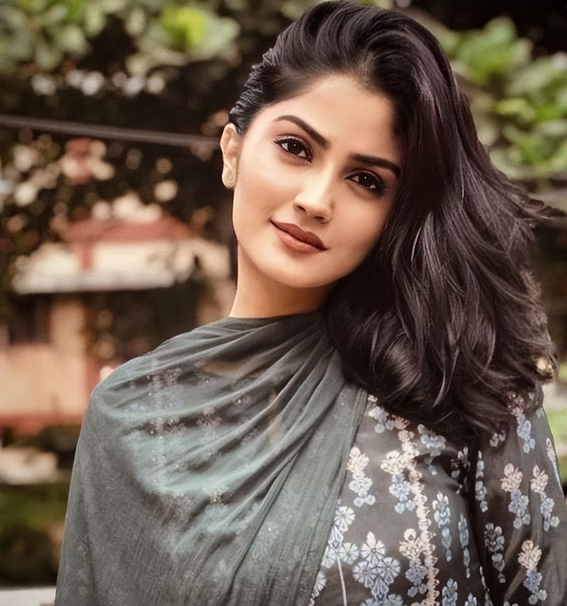 100块人民币拿到乌克兰能兑换多少,100元人民币在乌克兰都买什么东西