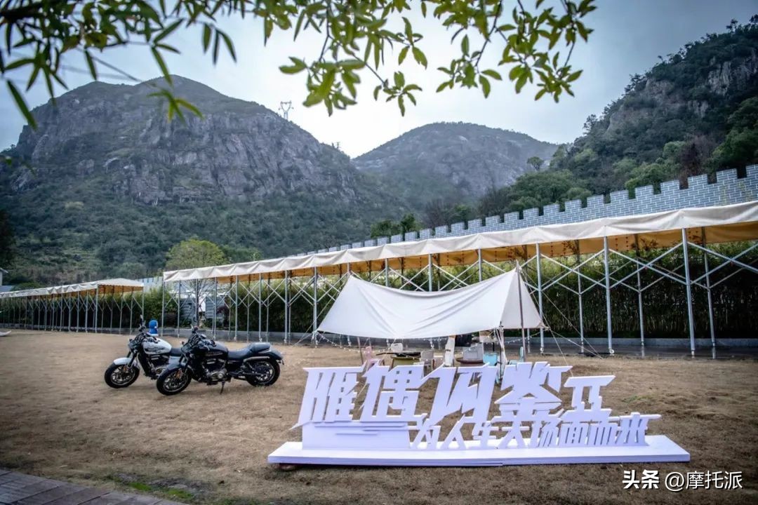 广州qjmotor赛350实车评测,qjmotor350圆灯版骑行感受