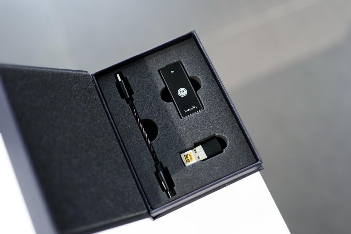 便携式解码耳放和耳机,3000的播放器与解码耳放