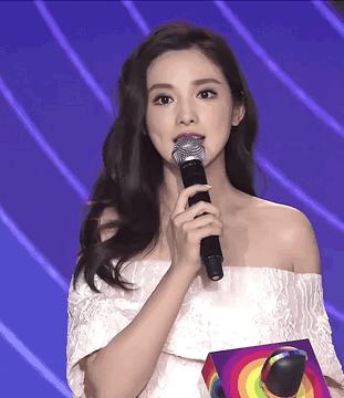 打假！某90后跨界女演员疑似为了上位使用不正当手段