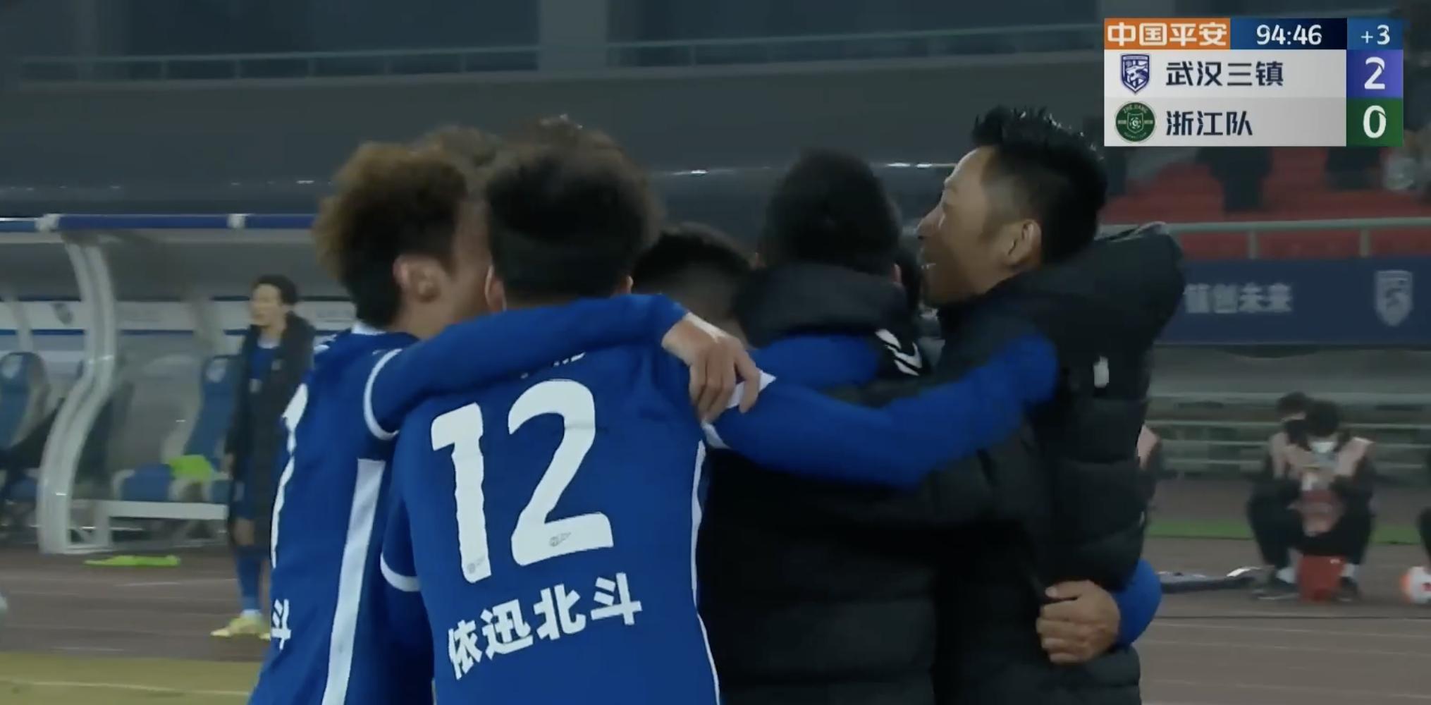 中超积分榜三镇曝大冷吞首败,中超积分榜泰山对三镇