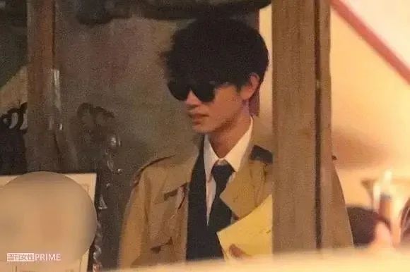 日本艺人的封神抓拍大盘点!狗仔真的很会…