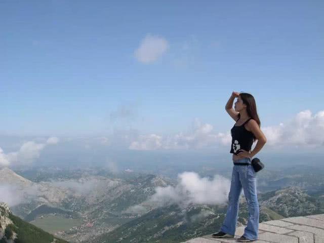 浙江农家女在塞尔维亚十年创业，经历了偷渡打工经商未婚生子