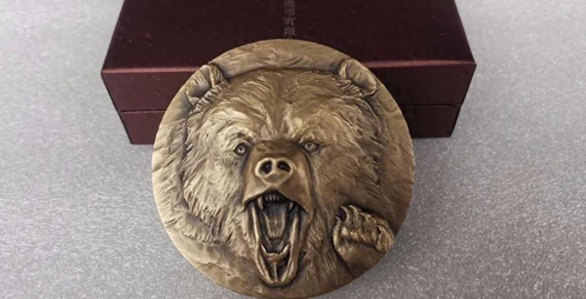 黑熊一巴掌威力测试,黑熊一巴掌力量有多大