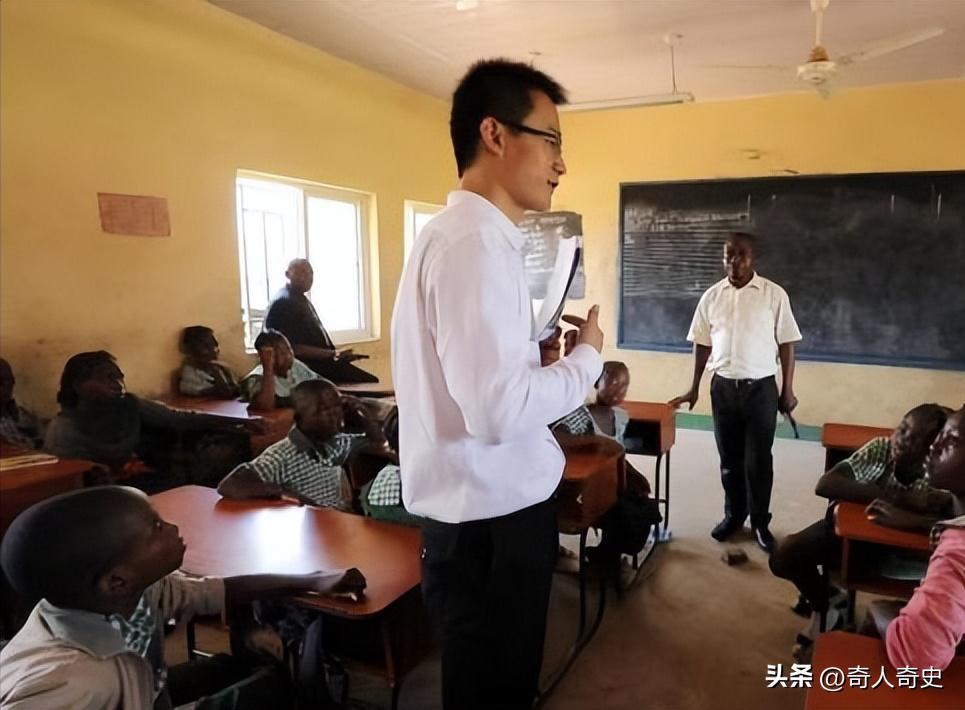 2019年，河南小伙意外当上非洲“酋长”，坐拥百亩地