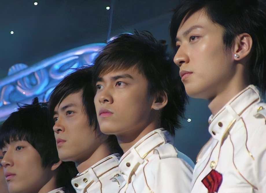 出生28天就被抛弃完整版,出生28天惨遭抛弃