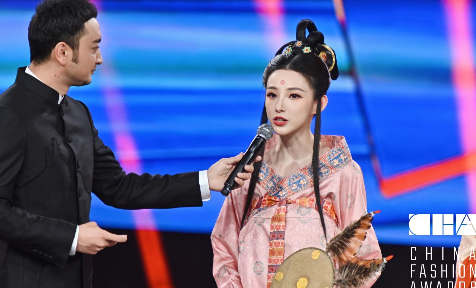 山东春晚谢娜赵丽颖,谢娜蔡少芬赵丽颖快乐大本营