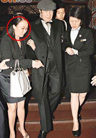 邓咏诗与赌王太太,邓咏诗和赌王图片