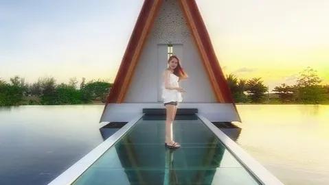 福建女子网购牛仔裤，试穿发现里面是脏*裤内**，客服最多只赔15元