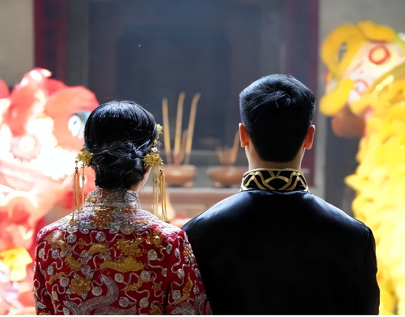 两头婚女方该不该不要彩礼,两头婚女方要彩礼合适吗