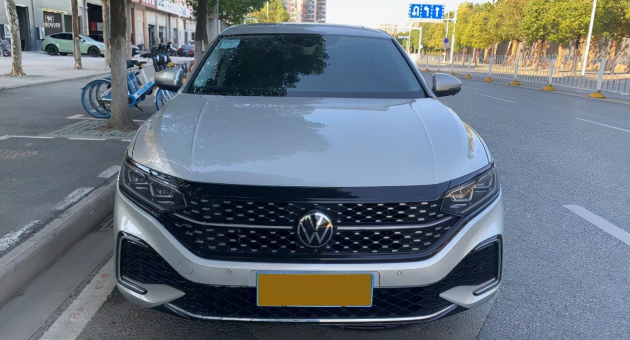 帕萨特的真实油耗,大众帕萨特一个月油耗多少