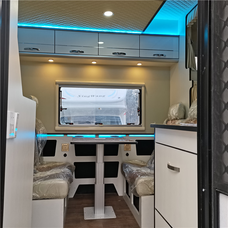 跃进房车h500平头,跃进h500后置厨卫轻卡房车