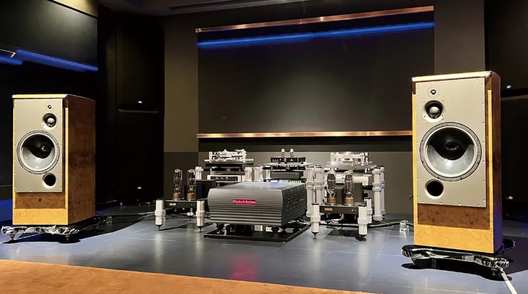 力高音响30周年庆——以主动电子分频双功放方案再创新猷