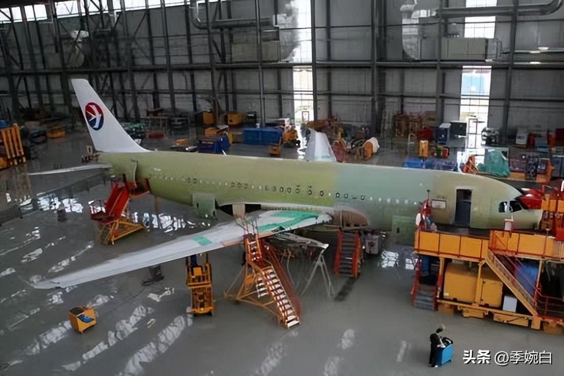 160架！签200亿大单！马克龙不虚此行，刚到北京中国便送上大礼