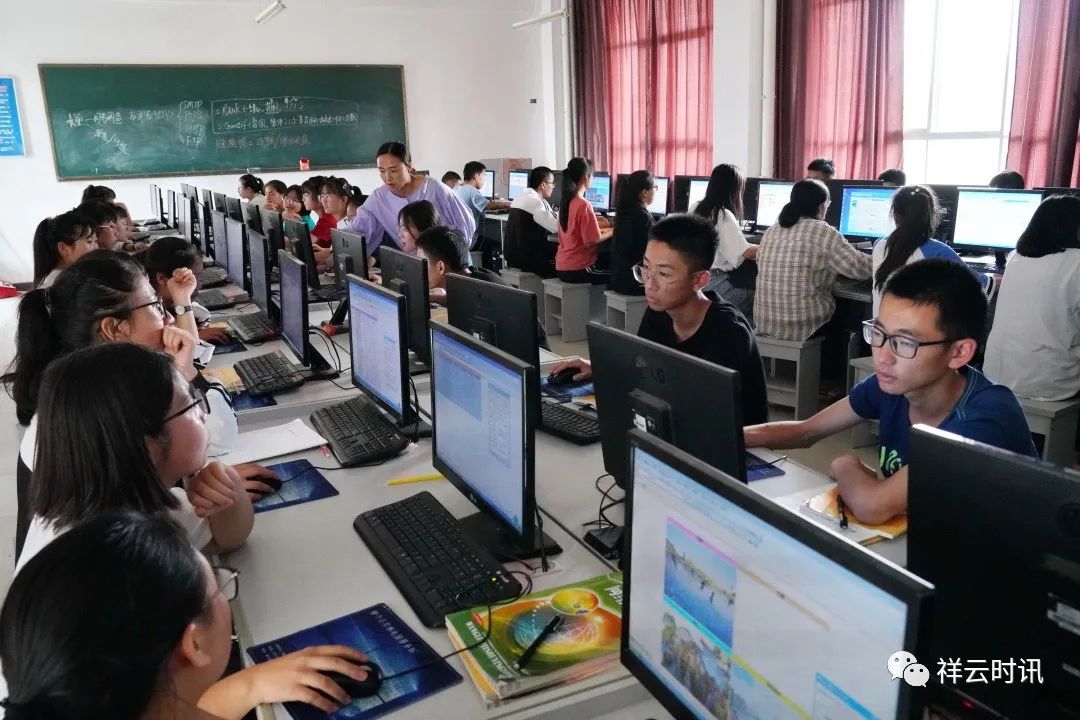 传承红色精神争做时代楷模,传承红色基因争做新时代标兵