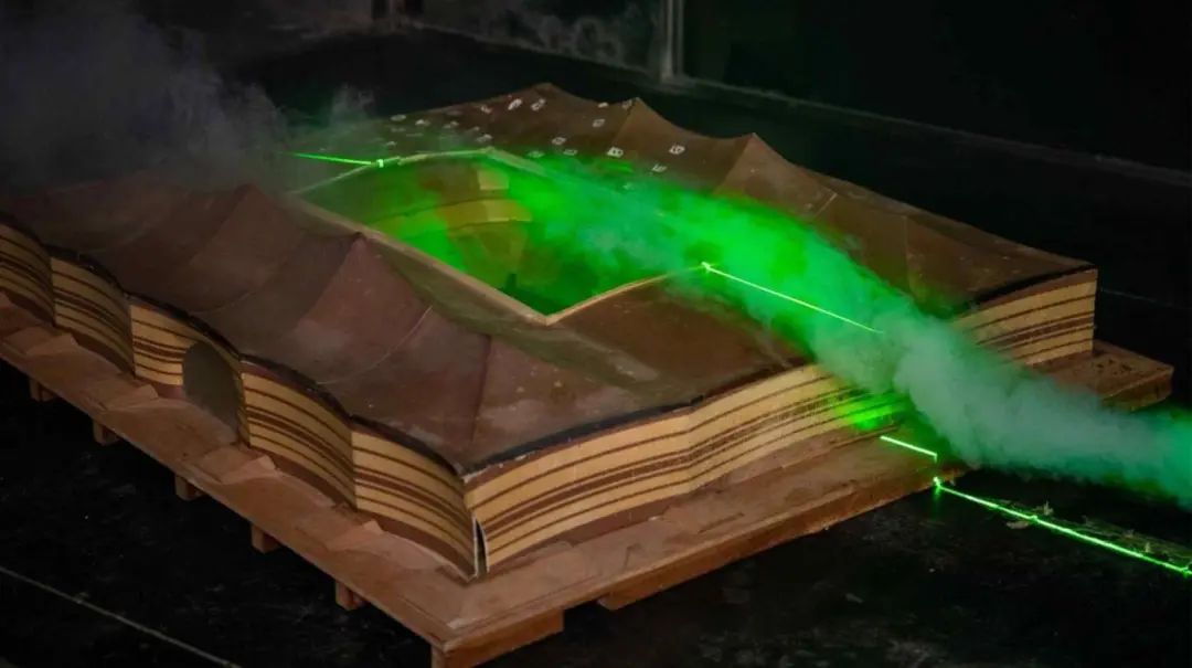 听说这届世界杯，露天球场装满了空调？这得花多少钱啊