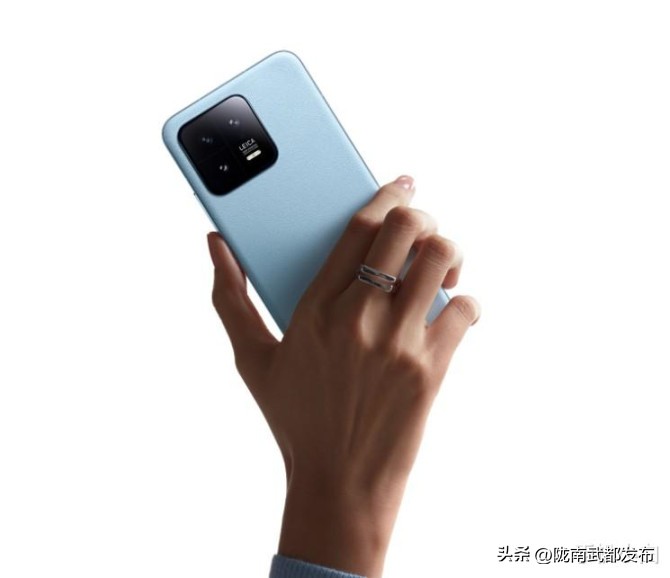 目前小米手机最值得买的一款,小米手机目前最值得入手的一款是