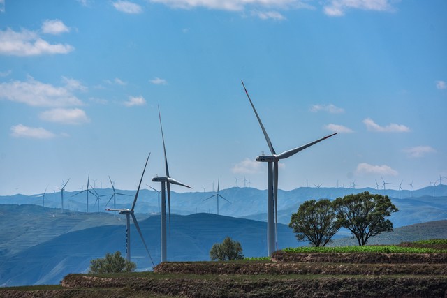 当今社会最火的行业是什么,当下最火的职业有哪些