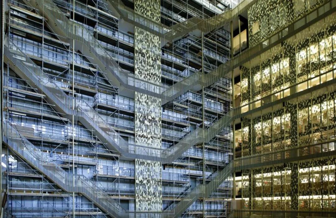 看他分享在纽约大学读计算机的体验，慕了！