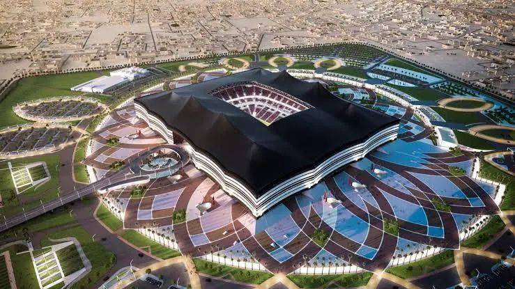 卡塔尔世界杯投入2000亿谁赚了,卡塔尔为世界杯花费多少钱