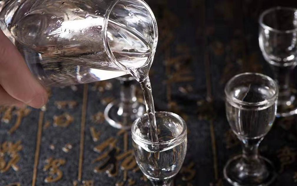 十大口碑最好纯粮食酒,国内十大入门级精酿酒