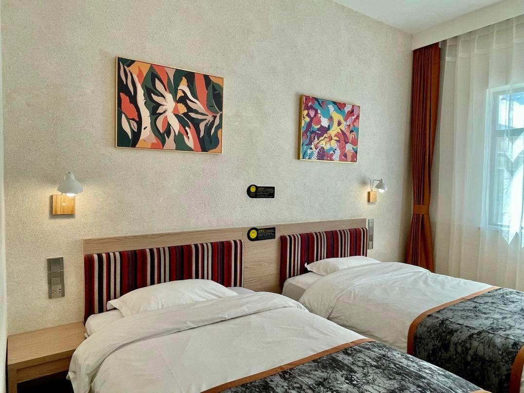 新藏线几月走最好全程线路详细,新藏线13天详细路线