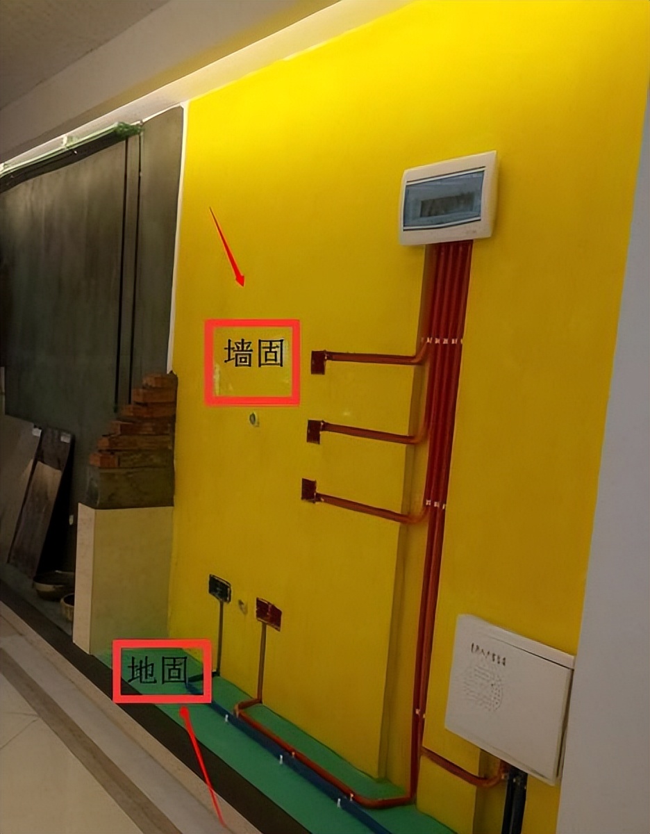 房子一层太潮怎么解决,一楼怎样装修才不让地面返潮