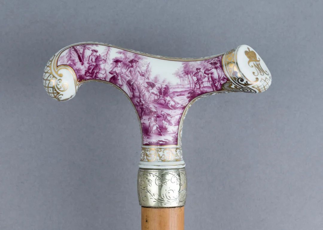 英国女王第一次创造仙女棒,英女王爱的东西