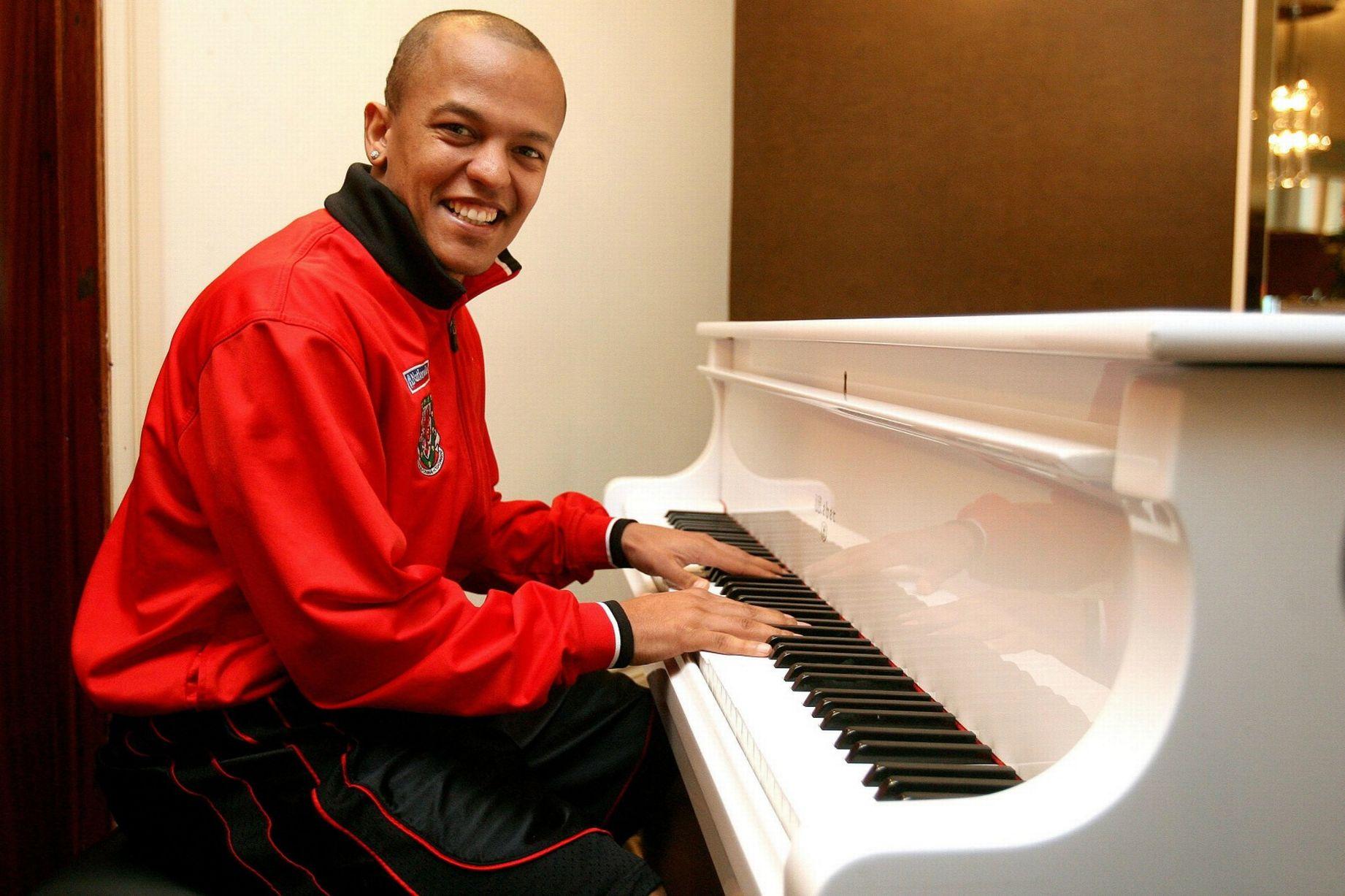 英超单赛季帽子戏法纪录,3次帽子戏法英超最快球员