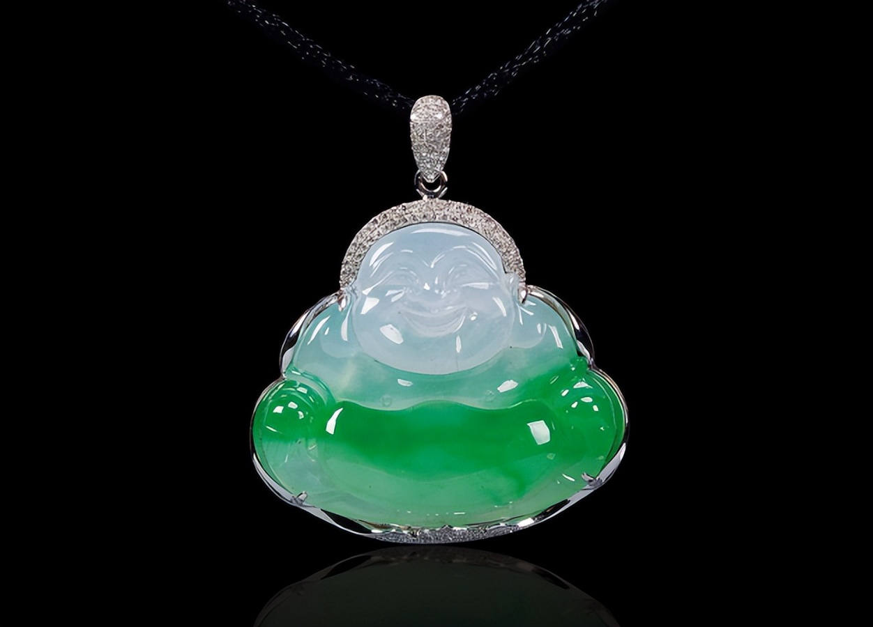 为什么买翡翠的要报价,缅甸翡翠和天然翡翠a货什么区别