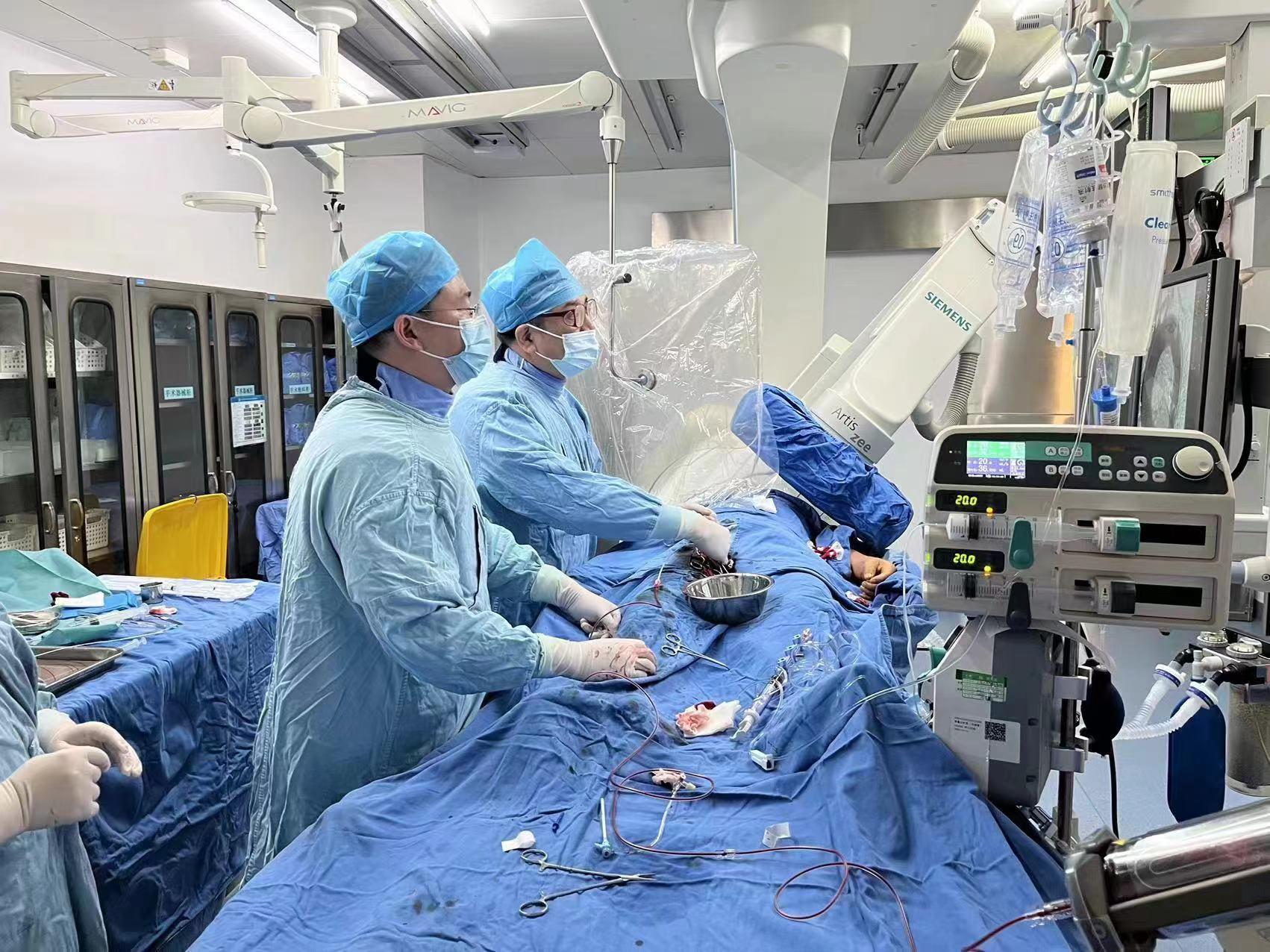 技术占先、质量领先、服务优先武汉市汉口医院“一站式”手术有效减少病人身体负担