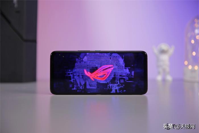 腾讯ROG游戏手机6天玑至尊版评测:玩家的顶级游戏利器