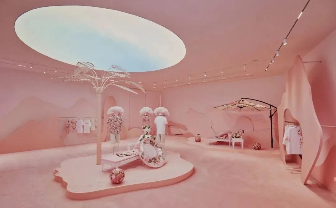 同样是快闪店,看燕京啤酒、PUMA、唐老鸭5大品牌如何玩出新高度