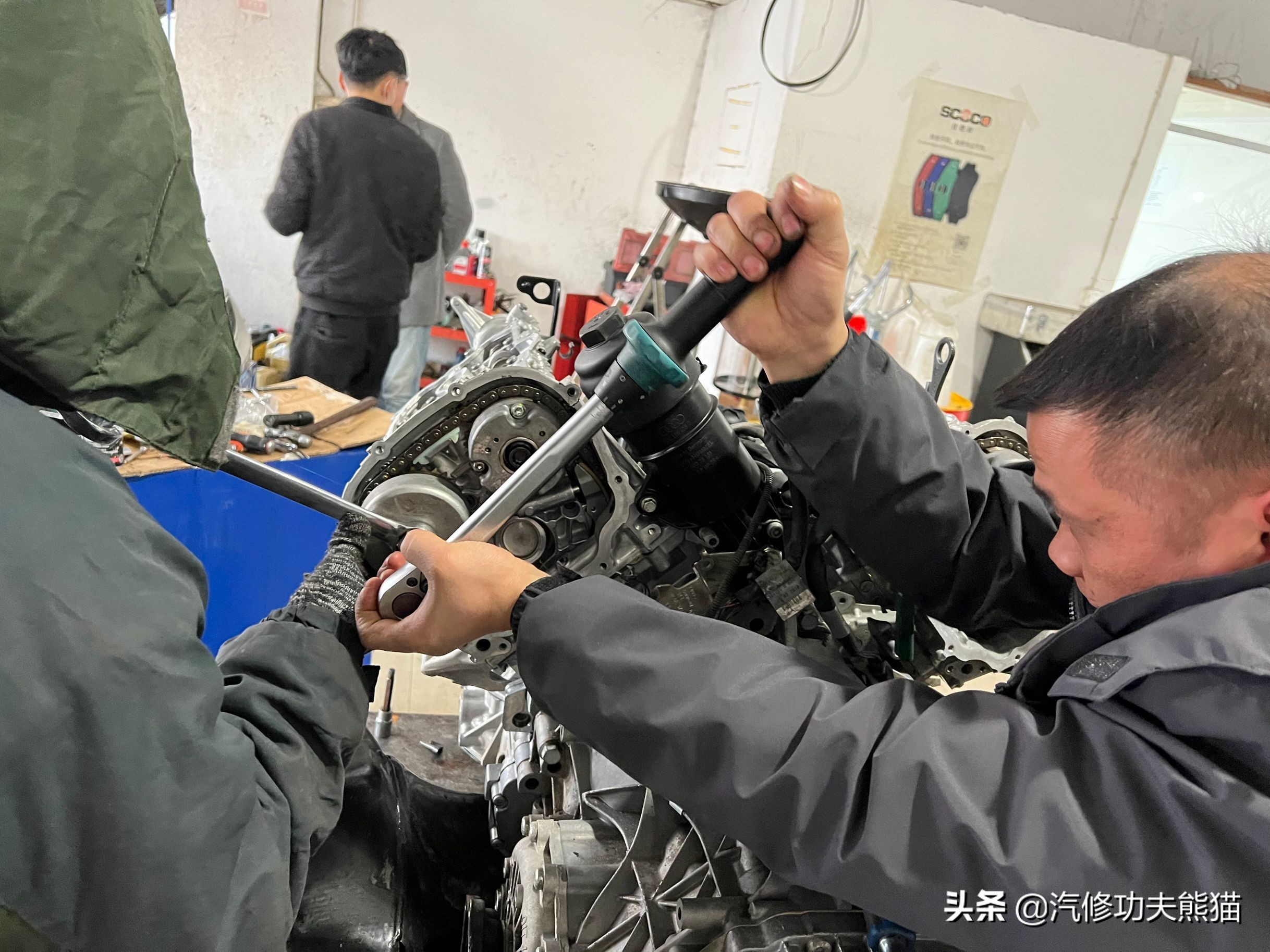 08年奥迪a6l机油压力不足,10年奥迪a6l2.8烧机油严重