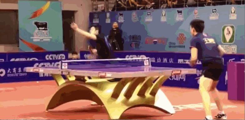 乒乓球的弧线是怎么回事,乒乓球怪异弧线