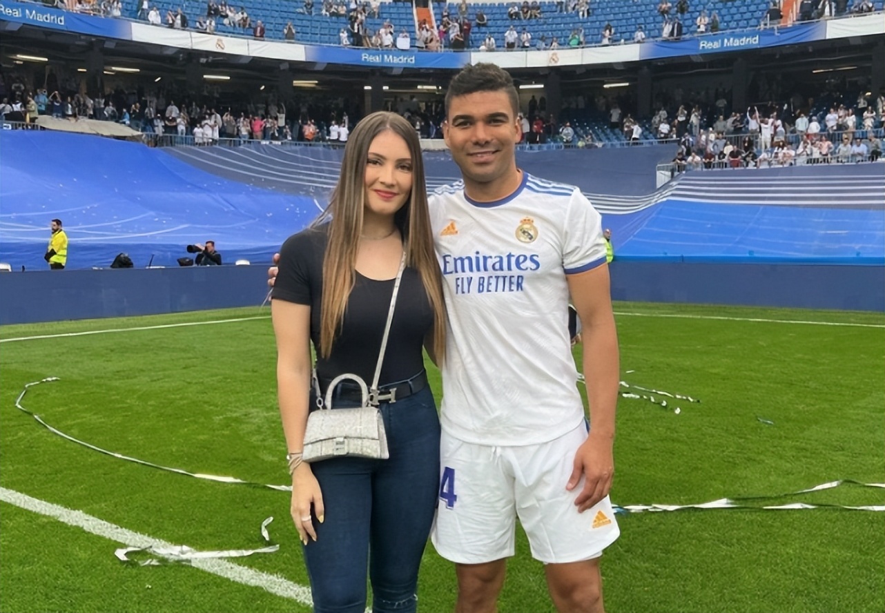 巴西足球太太团大比拼,巴西世界杯决赛德国太太团