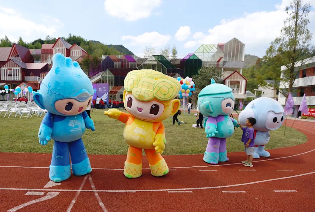 2022个亚运梦想,2012亚运梦想足球