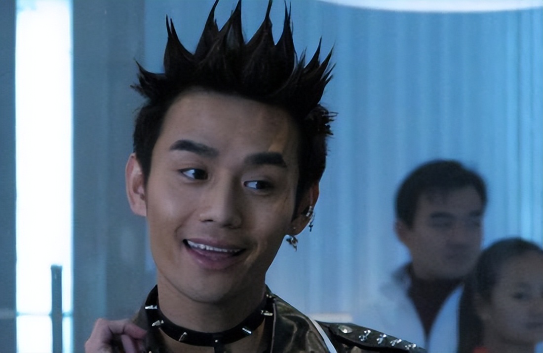 王凯首谈身体患病的父亲,王凯父亲肺癌