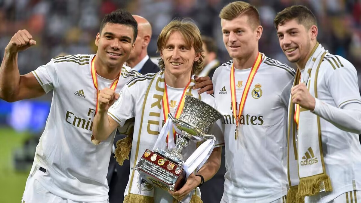 银河战舰续约难，典礼中场即将破碎，球队王储或投巴萨？