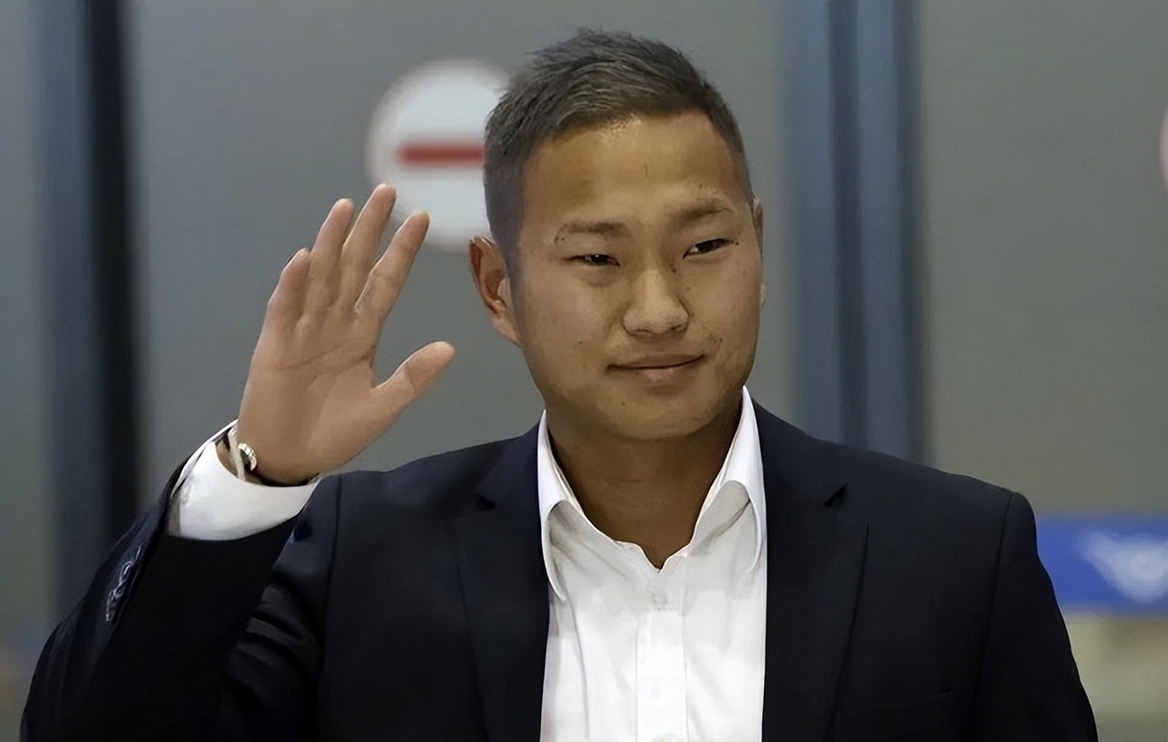 世界杯郑大世全家福,世界杯一哭成名