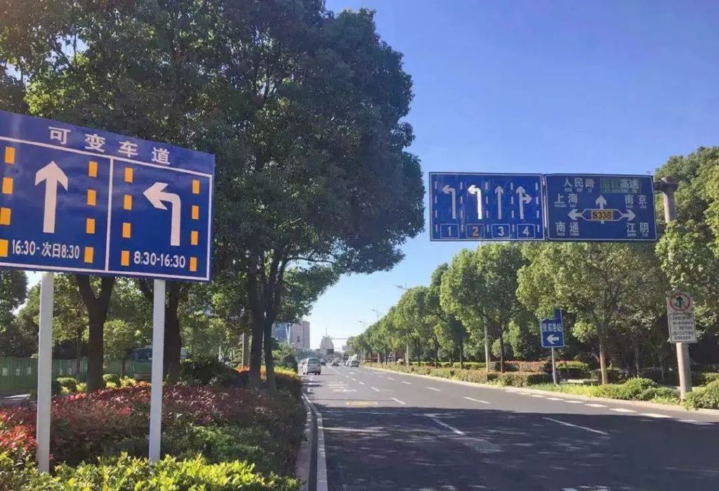 新增路口可变车道,新增一条可变车道左转