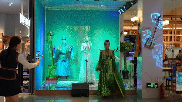 “这店一开，爸妈都点名要去”