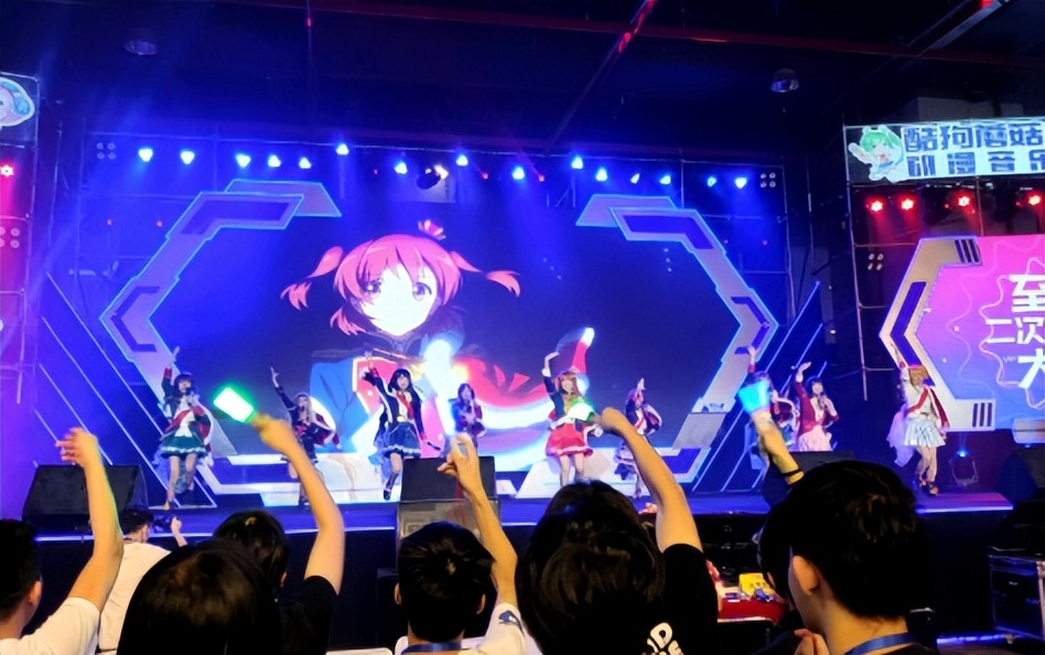 社交圈的隐藏力量，宅文化是如何影响日本的经济和文化产业的？