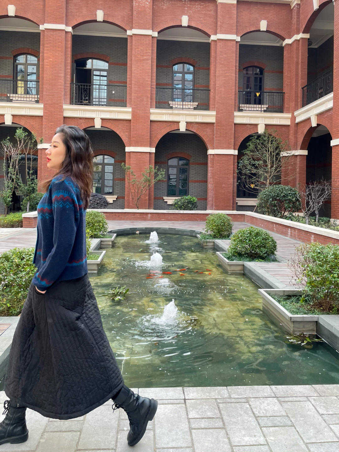 今年流行羽绒服连衣裙,羽绒裙新款连衣裙