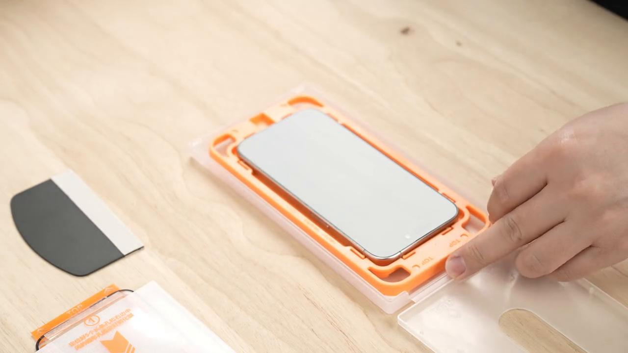 一体全包水凝膜贴膜详细教程,玻璃钢化膜贴膜最全教程