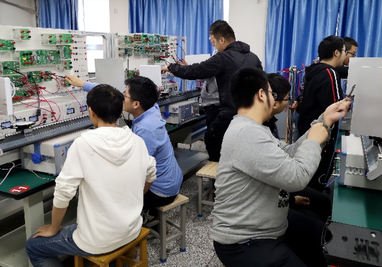 就业前景好的十大专业知乎,就业率薪资最高的十大专业