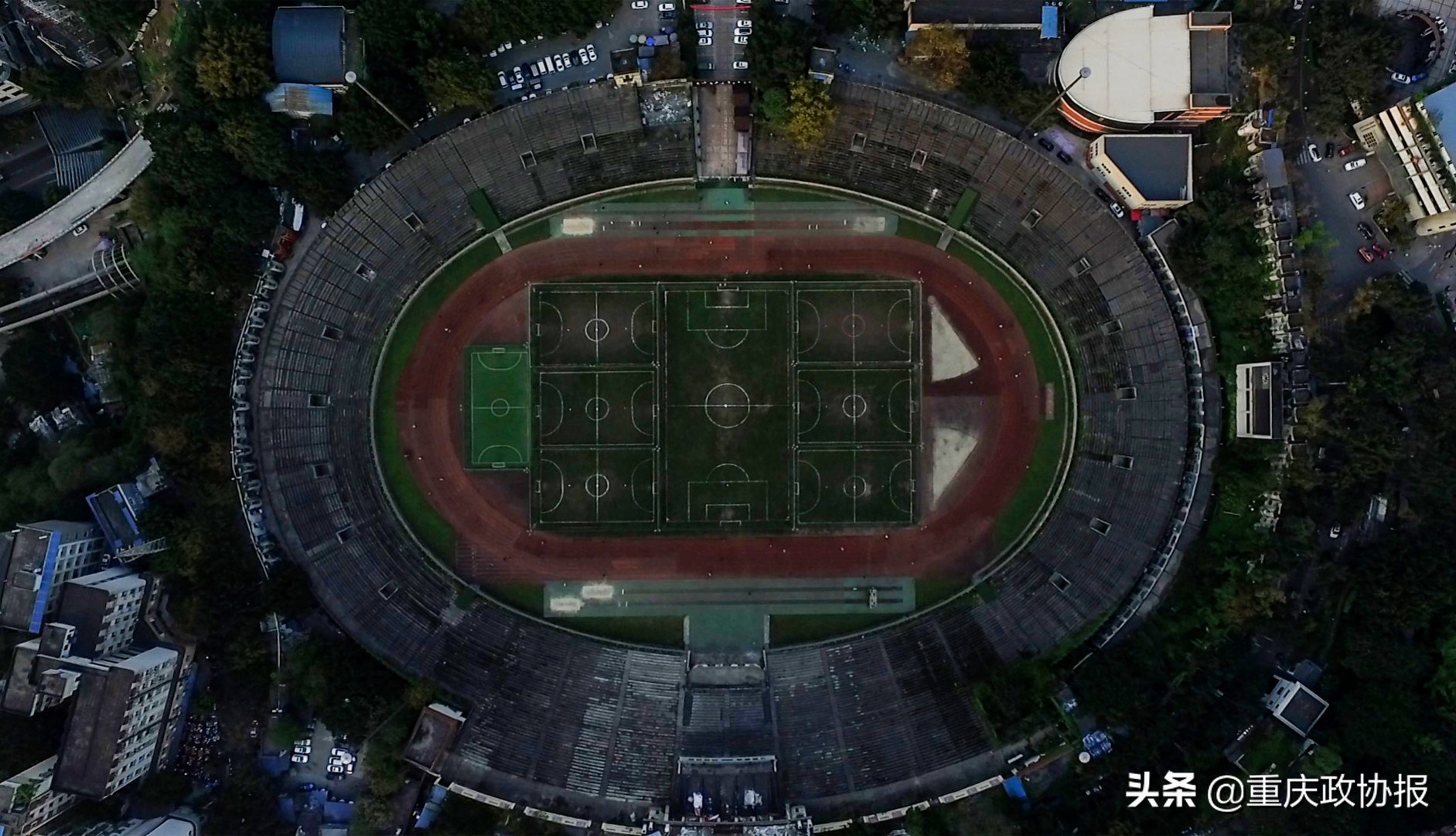 新中国体育伟大成就,重庆体育场前景