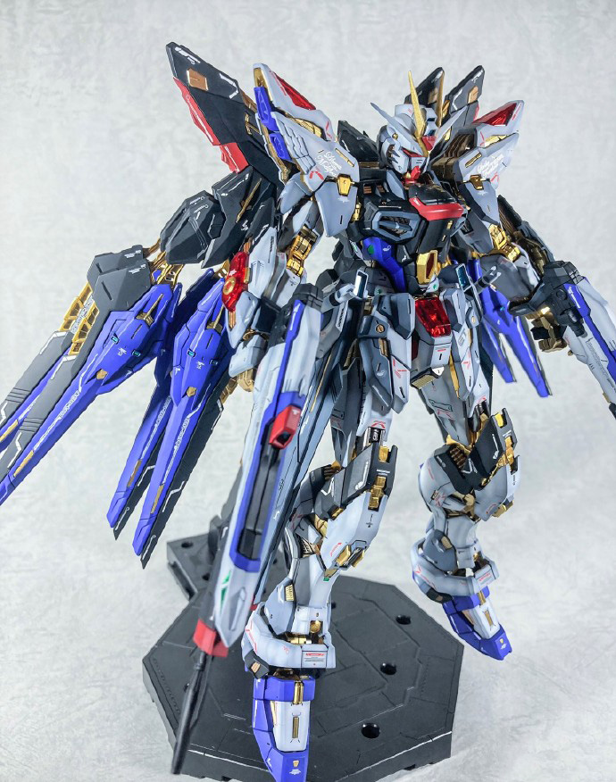 强袭自由高达mgex蚀刻片怎么用,mgex阴影喷涂